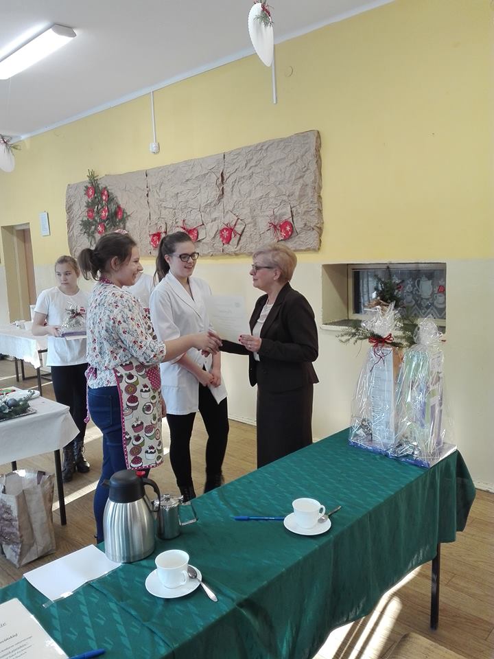 15589494_396686787330461_7490447393499527618_n