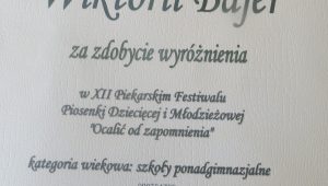 WYRÓŻNIENIE  W XII PIEKARSKIM FESTIWALU PIOSENKI  „OCALIĆ OD ZAPOMNIENIA”