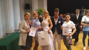 I miejsce oraz wyróżnienie podczas Wojewódzkiego Konkursu Fryzjerskiego.