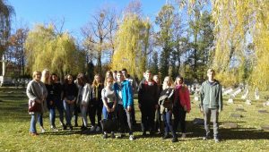 WYCIECZKA NA CMENTARZ GARNIZONOWY W KATOWICACH